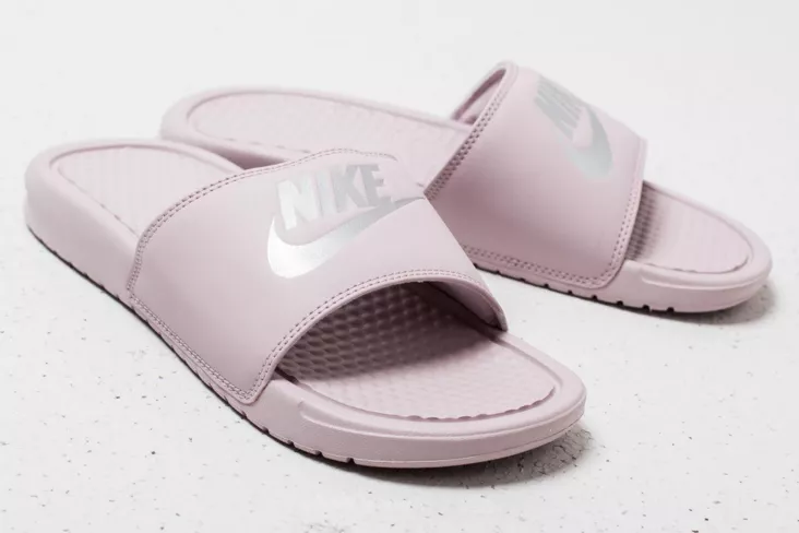 Nike Benassi JDI Women Rosa - Tennarit ja sandaalit - 343881 - 1