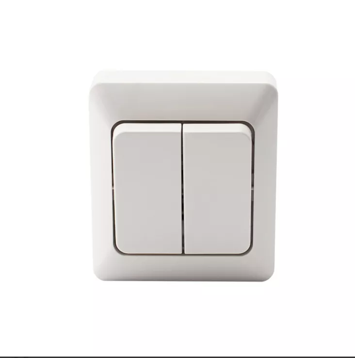 Sunwind Seinäkatkaisija 12V - Mökkisähkö asennustarvikkeet - 7028645404321 - 1