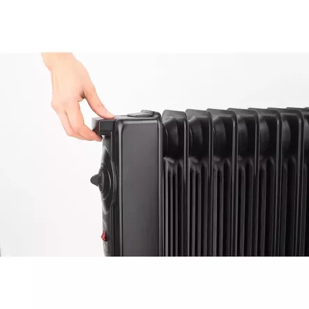 BLACK+DECKER ES9350050B LÄMPÖPATTERI 1500W MUSTA - Lämmittimet - 8432406350052 - 2