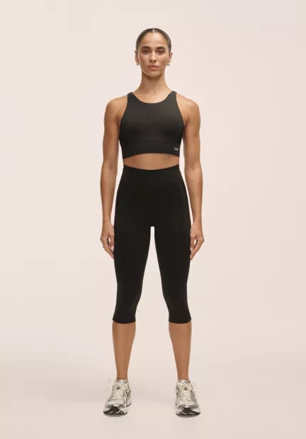 Casall Essential 3/4 Tights - Naisten juoksu- ja treenitrikoot - 24942 - 1