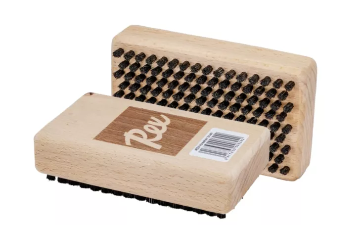 REX Luonnonjouhiharja 624 - Suksien voitelutarvikkeet - 6417839006242 - 1