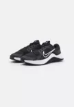 Nike M MC Trainer 2 - Sisäpeli- ja treenikengät - DM0823 - 2