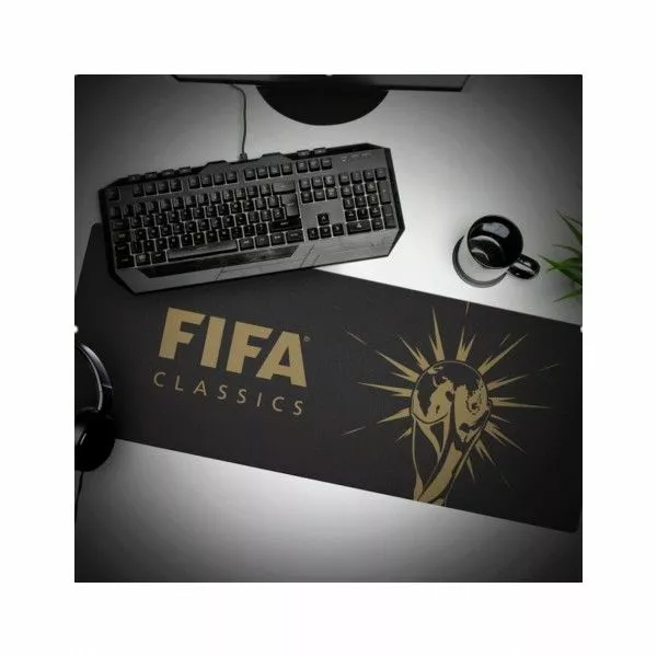 FIFA Deskmat Black and Gold - Pelitarvikkeet - 5055964795153 - 1