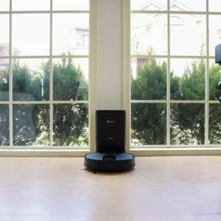 EZVIZ RE4 PLUS ROBOTTI-IMURI MUSTA - Robotti-imurit - 6941545633138 - 1