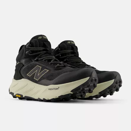 New Balance Hierro Hiker Gore-Tex - Naisten ulkoilukengät - WTHIMCB9 - 2
